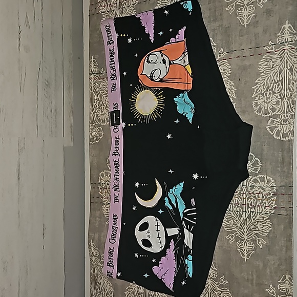 NWT | Nightmare Before Christmas Cotton Mid Rise Boyshort Panty | Size 3 - Picture 3 of 6
